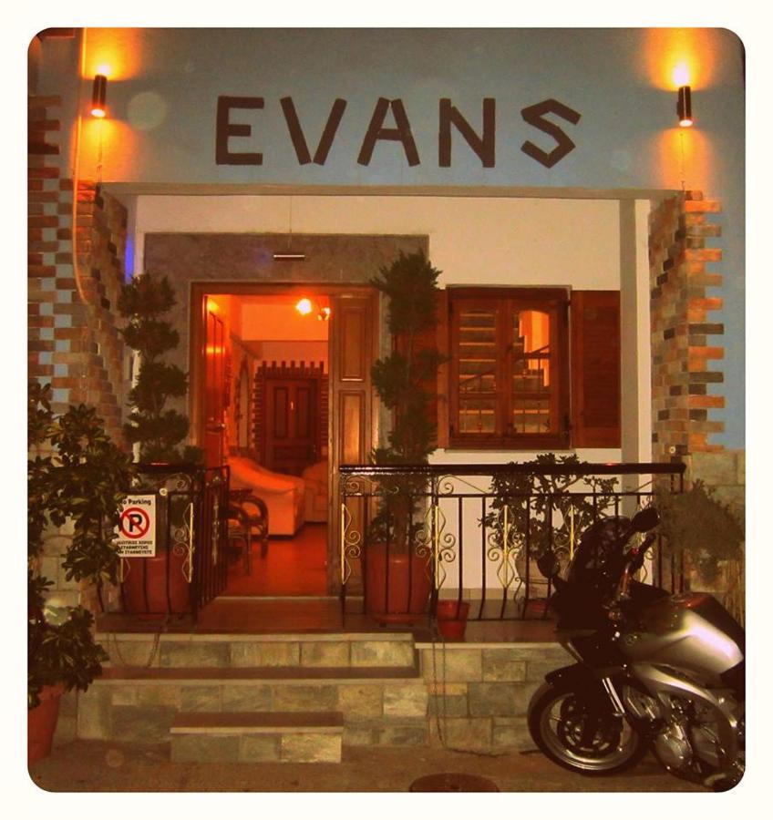 Evans Skiathos Otel Dış mekan fotoğraf